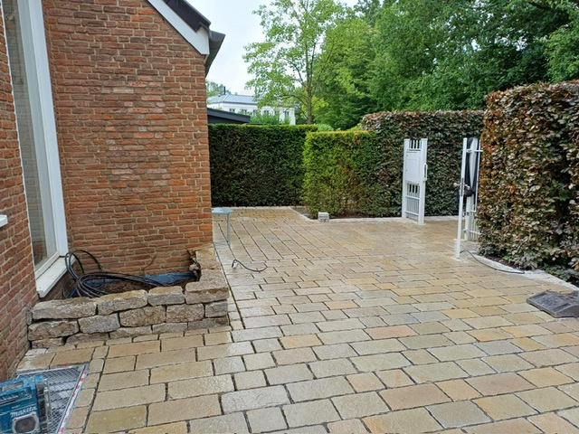 Pflaster gewerbe 1
